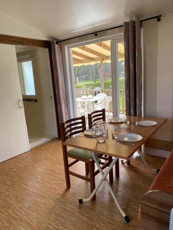 Camping De Contrexéville Екстериор снимка