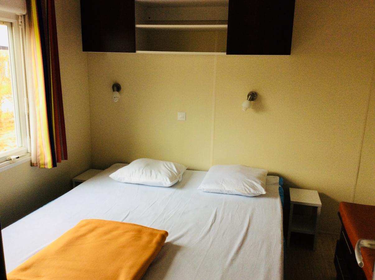 Camping De Contrexéville Екстериор снимка